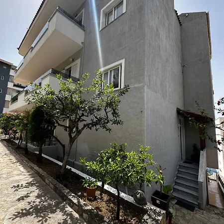 Apartamento Ylli's