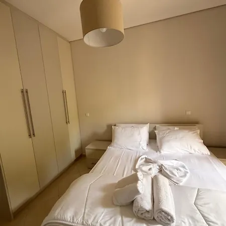 Apartamento Ylli's