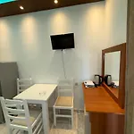 Апартаменты Ylli's *