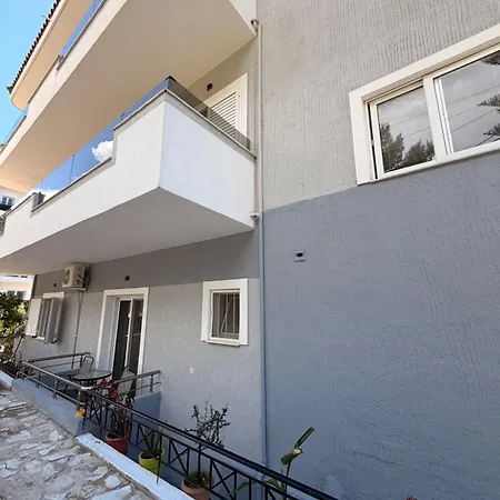 Ylli's Apartmán Sarandë